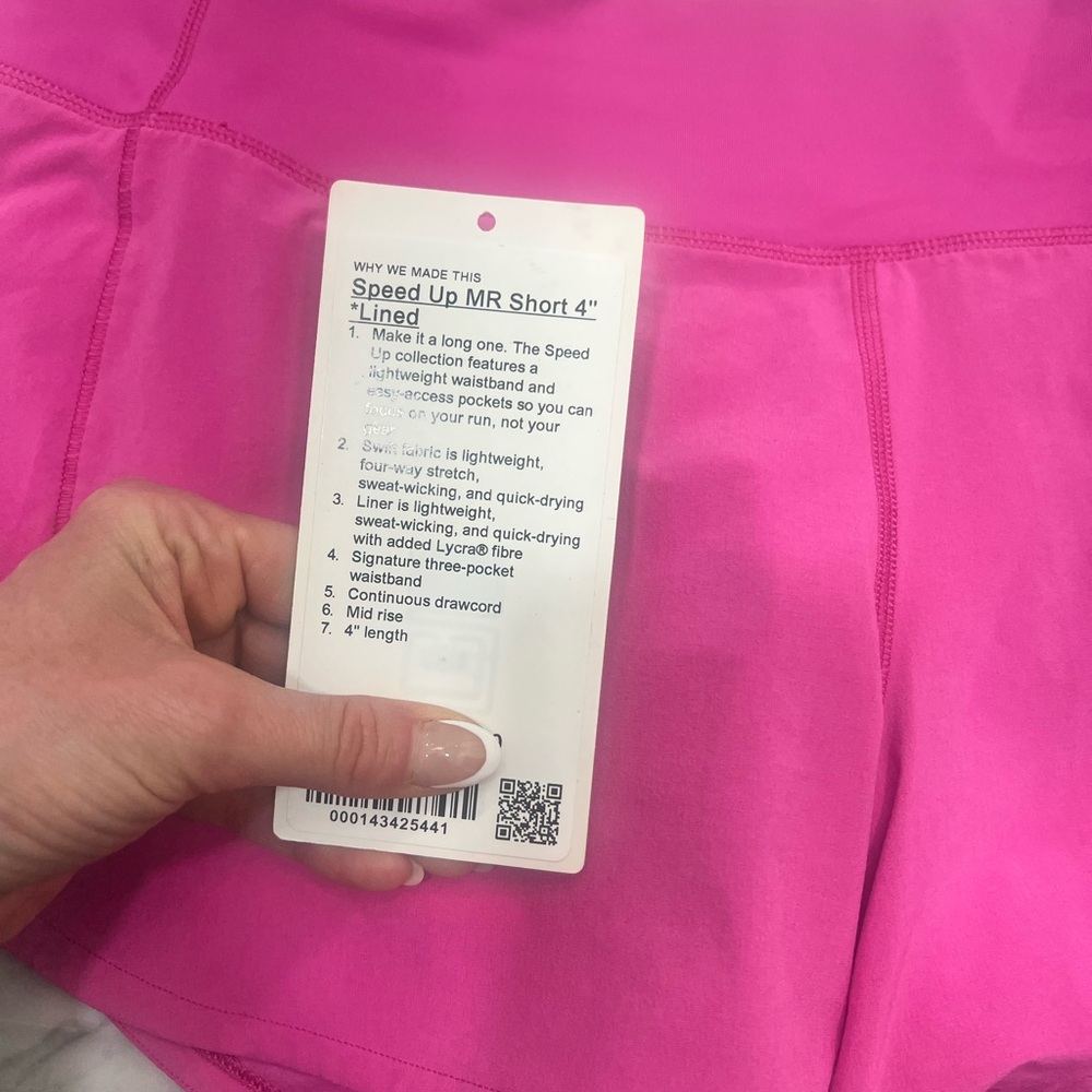 lululemon athletica Speed Up Size 6 Mid-rise 4” inseam Pink